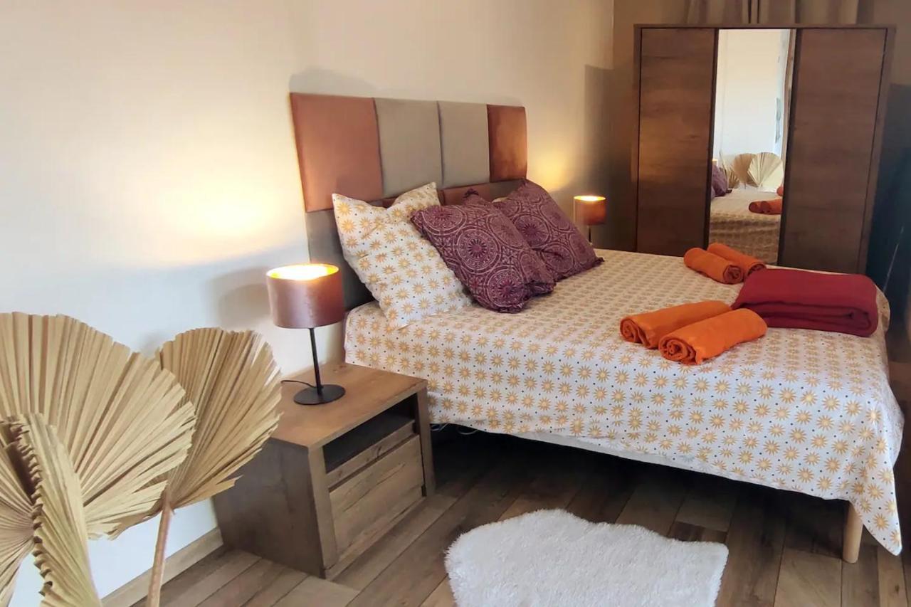 Appartement Provencal Avec Terrasse Dans Le Var Les Arcs-sur-Argens ภายนอก รูปภาพ